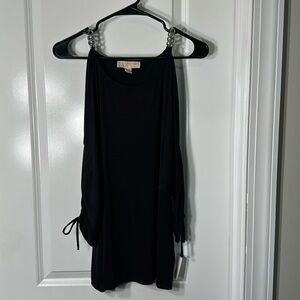MICHAEL KORS black shirt. Size Large.